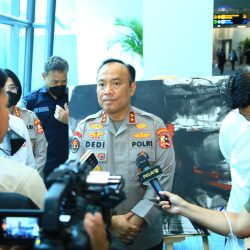 Polri Percantik Bandara Soetta dengan Lukisan Karya Para Difabel 48180725-7ede-4107-9a3c-23d7711bced4