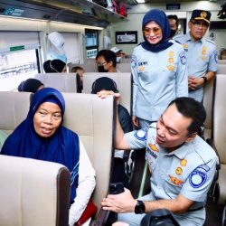 Screenshot_2023-04-16-16-10-56-232_com.whatsapp