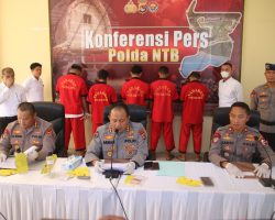 Dirpolairud Polda NTB Berhasil Gagalkan Puluhan Ribu Benih Lobster Yang Hendak Keluar NTB dan Amankan 5 Tersangka e34f4c50-e7d6-4d29-a402-11df6df22842