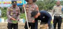 *Kapolres Melawi Hadiri Penanaman Jagung Hibrida di Sidomulyo, Wujud Dukungan Ketahanan Pangan Nasional*