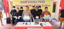 *Kembali Ungkap Jaringan Narkoba : Polda Kalbar Sita 4,3 Kg Sabu dan Uang Tunai 3,8 M*