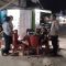 Senyum Polisi di Tengah Obrolan Warga: Potret Hangat Patroli Malam di Sengah Temila