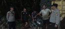 Patroli Rutin Malam Hari Samapta Polsek Menyuke Sambangi Warga Yang Lagi Santai