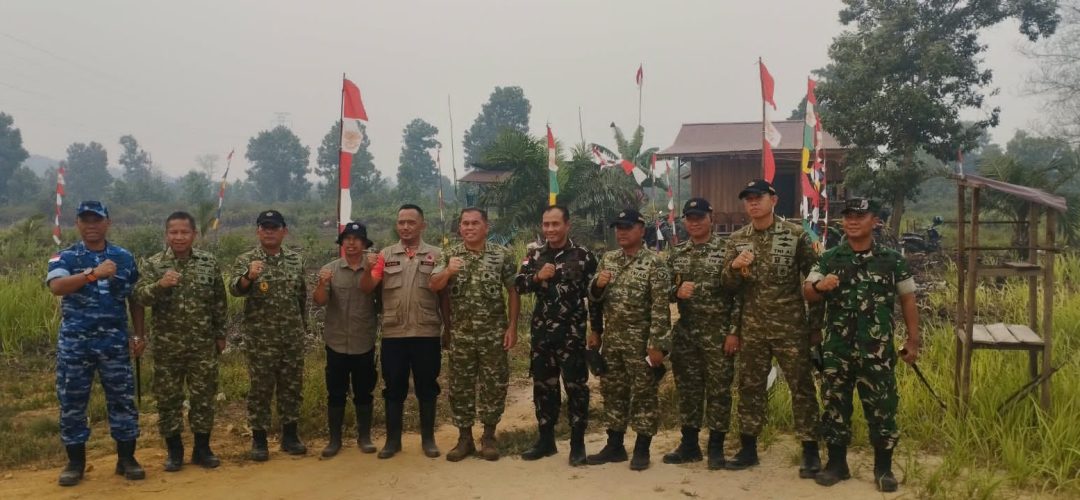 Turun ke Titik Kritis Singkawang, Dansesko TNI Pantau Aksi Pasis Dikreg LVI  dan Dorong Kolaborasi Antar-Lembaga Atasi Karhutla