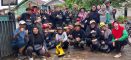Babinsa dan Warga Kelurahan Jawa Bersihkan Selokan, Wujud Nyata Gotong Royong Jaga Kebersihan Lingkungan.