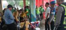 *Bersihkan Coretan, Ojol Bersama Polresta dan Pemkot Pontianak Cat Ulang Pos Kamtibmas Bundaran Untan*