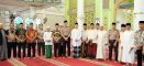 Jumat Keliling di Masjid At Taqwa , Polda Kalbar Ajak Masyarakat Cegah Hoaks dan Jaga Persatuan