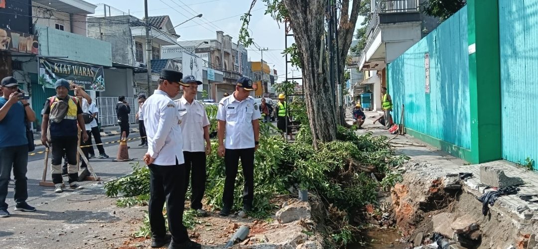 Plt Bupati Tulungagung Tegaskan Pengawasan Enam Proyek Infrastruktur, Kontrak Rp10,72 Miliar Dituntut Berkualitas dan Tepat Waktu